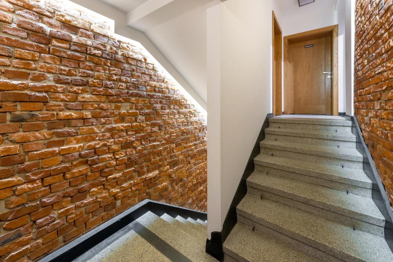 Apartament Orkana *