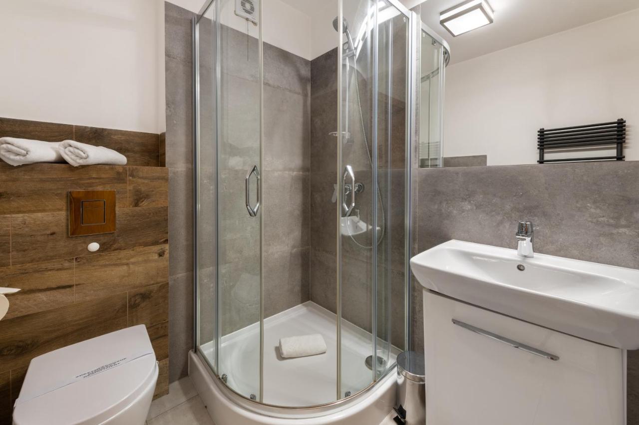 Apartament Orkana *